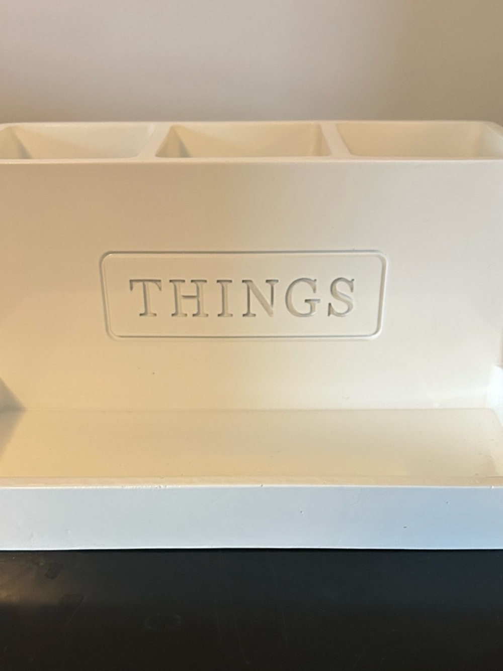 White 'THINGS' Multi-Compartment Organizer